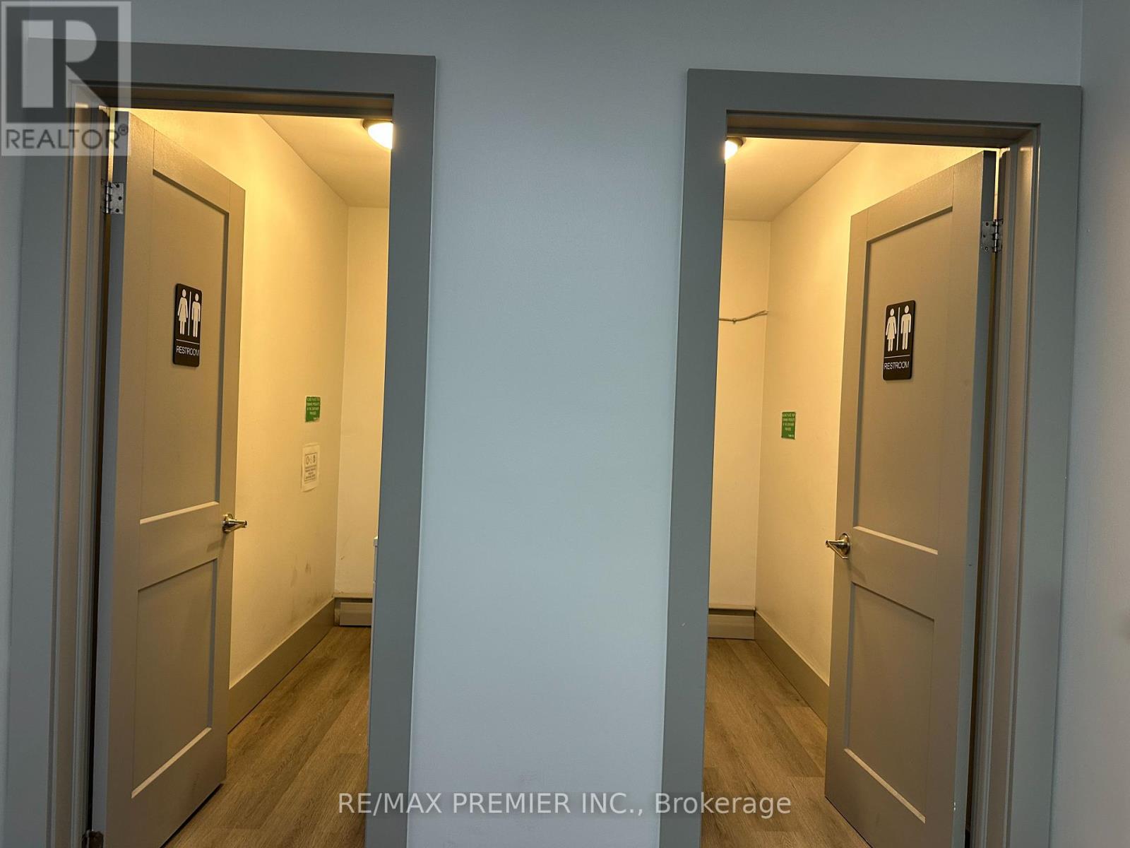 70 King Street E, Hamilton, Ontario  L8G 1K2 - Photo 11 - X12644316