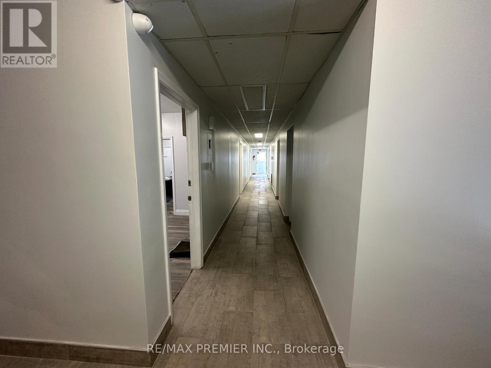 70 King Street E, Hamilton, Ontario  L8G 1K2 - Photo 16 - X12644316