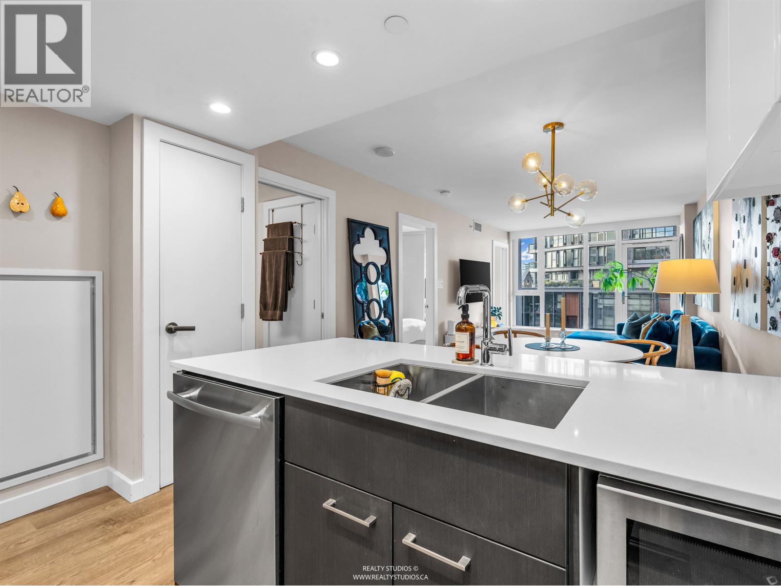 306 1618 Quebec Street, Vancouver, British Columbia  V6A 0C5 - Photo 5 - R3074630