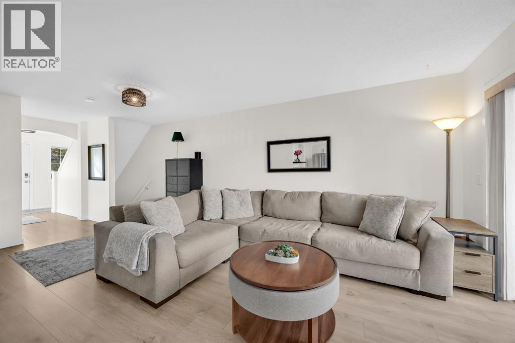 104 Stonemere Place, Chestermere, Alberta  T1X 1N1 - Photo 10 - A2263355