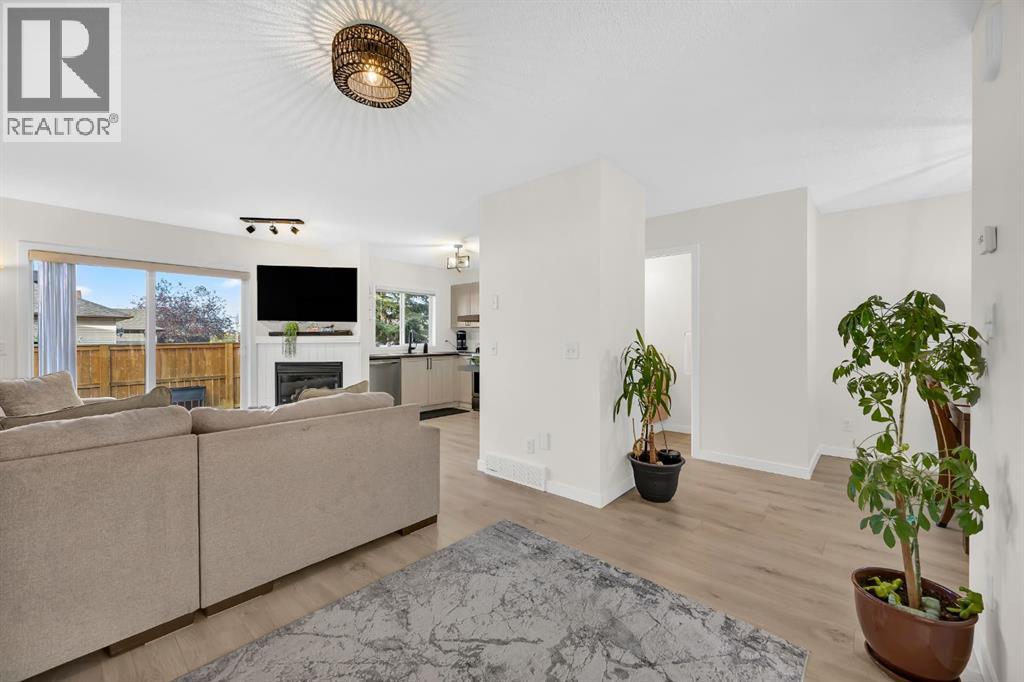 104 Stonemere Place, Chestermere, Alberta  T1X 1N1 - Photo 6 - A2263355