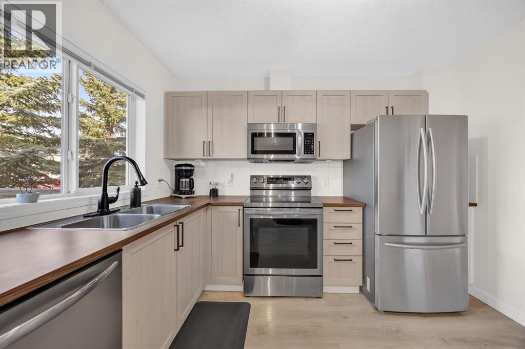 104 Stonemere Place, Chestermere, Alberta  T1X 1N1 - Photo 14 - A2263355