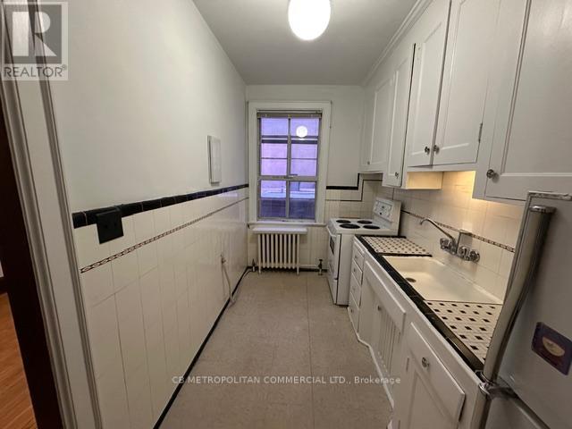 1 - 21 Castle Knock Road, Toronto, Ontario  M5N 2J3 - Photo 6 - C12644328