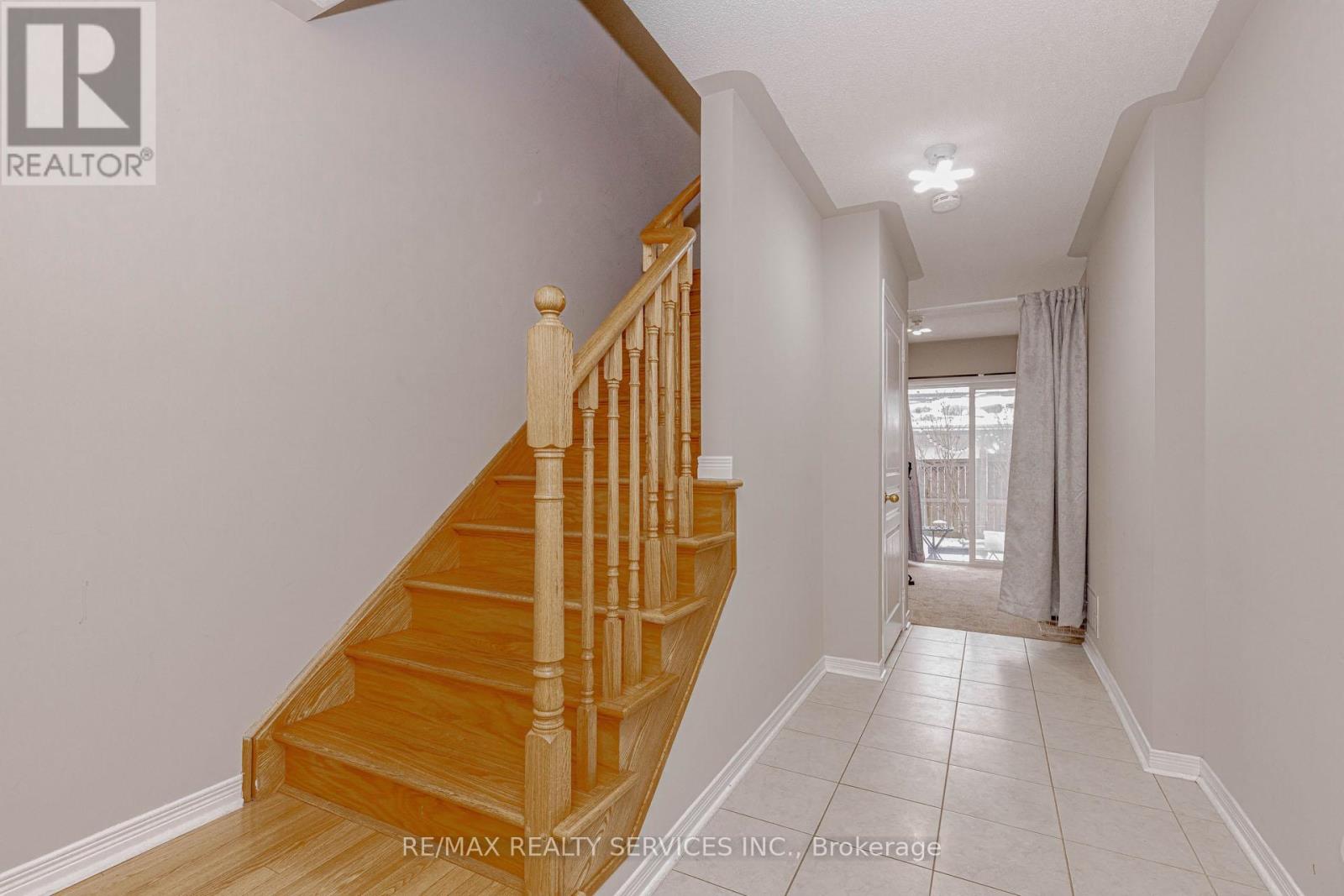 47 Curran Hall Crescent, Toronto, Ontario  M1G 0A1 - Photo 5 - E12644330
