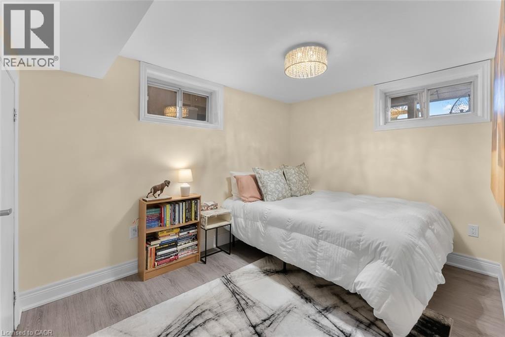 7 Harcove Street, St. Catharines, Ontario  L2N 1W7 - Photo 32 - 40789057