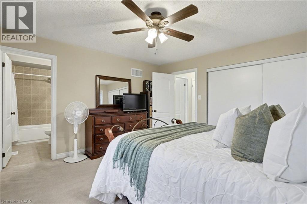 88 Buttercup Crescent, Waterdown, Ontario  L8B 0Y1 - Photo 11 - 40790463