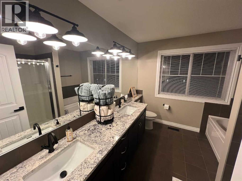 2117 Reunion Boulevard Nw, Airdrie, Alberta  T4B 0J2 - Photo 18 - A2275450