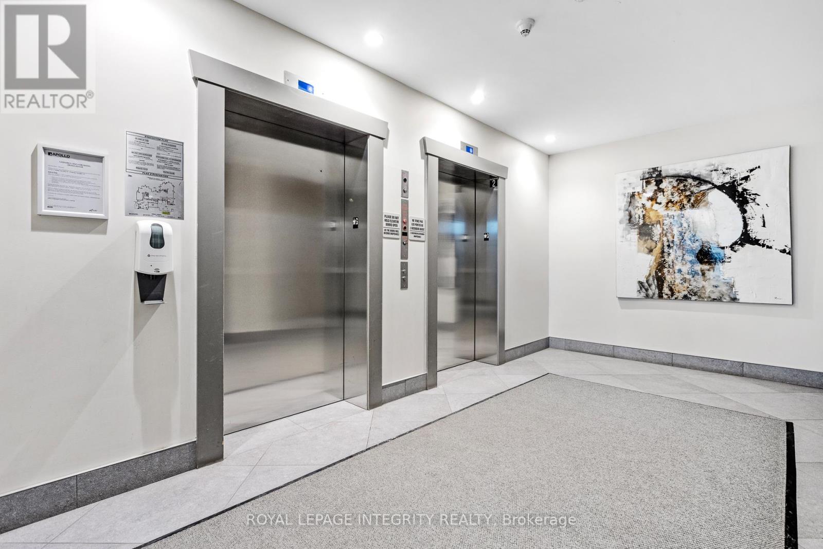 410 - 7 Marquette Avenue, Ottawa, Ontario  K1L 8A7 - Photo 19 - X12644354