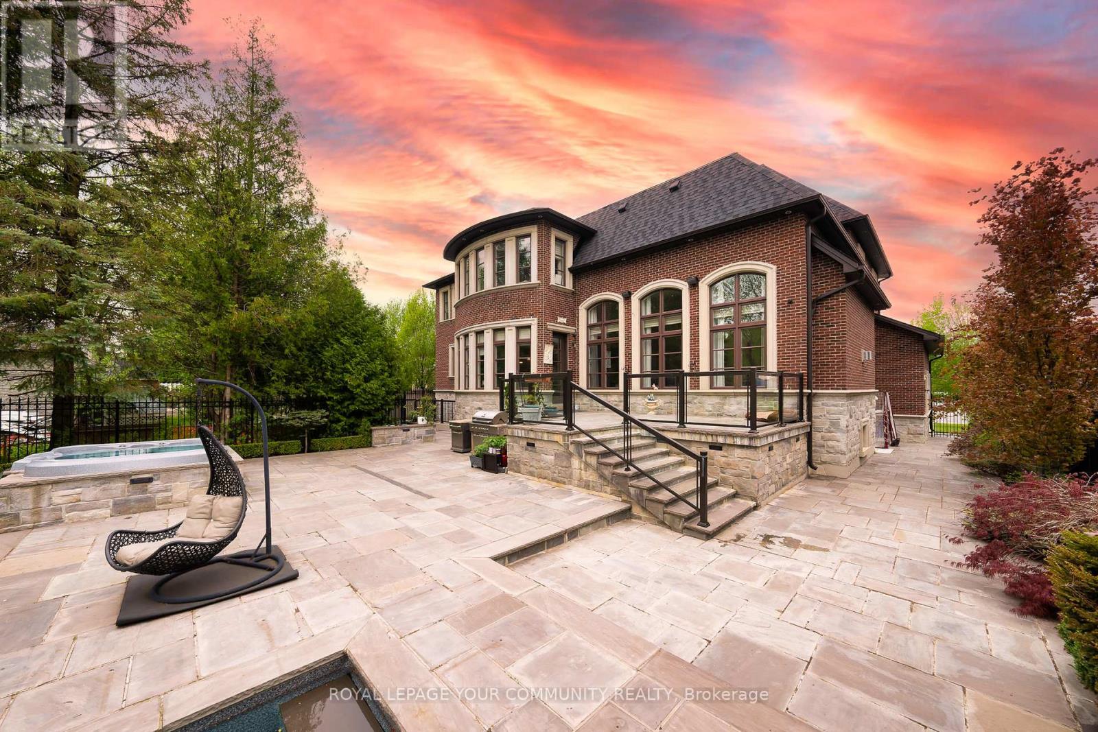 173 Lakeland Crescent, Richmond Hill, Ontario  L4E 3A4 - Photo 4 - N12643558