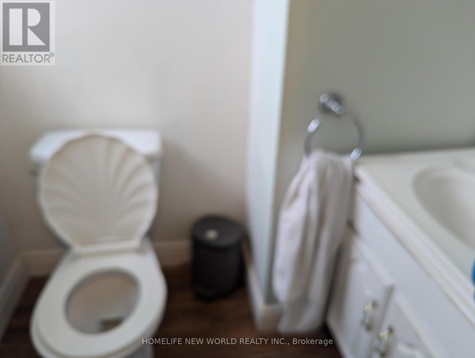 2053 Saxon Road, Oakville, Ontario  L6L 2V1 - Photo 19 - W12644356