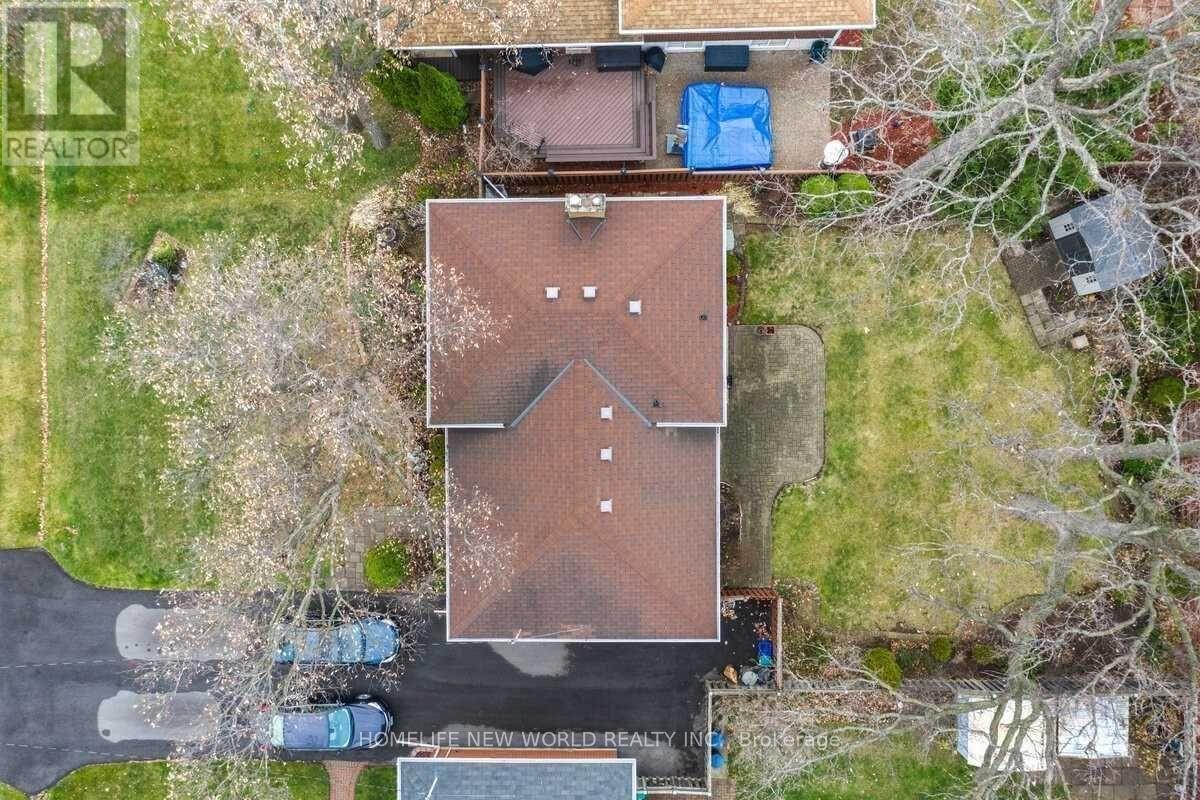 2053 Saxon Road, Oakville, Ontario  L6L 2V1 - Photo 21 - W12644356