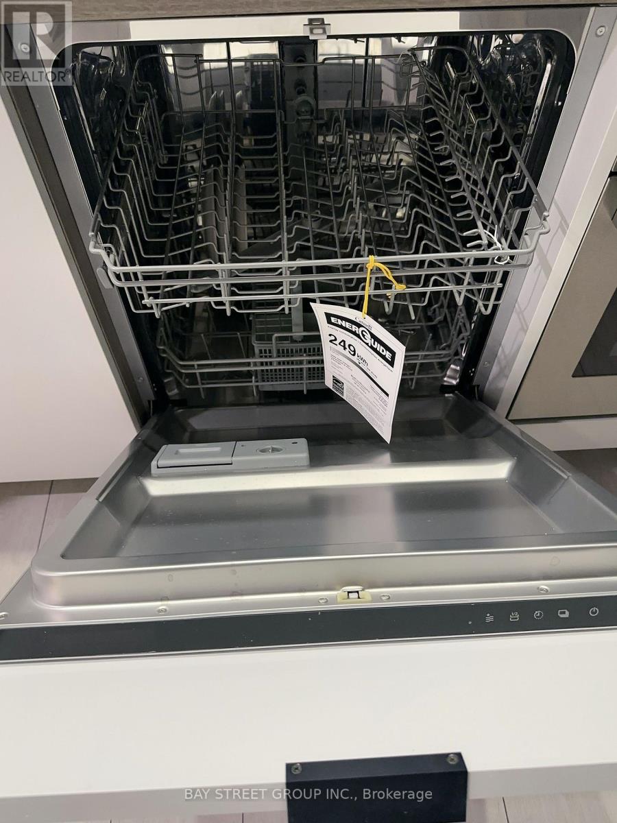 3310 - 55 Charles Street E, Toronto, Ontario  M4Y 0J1 - Photo 18 - C12643694