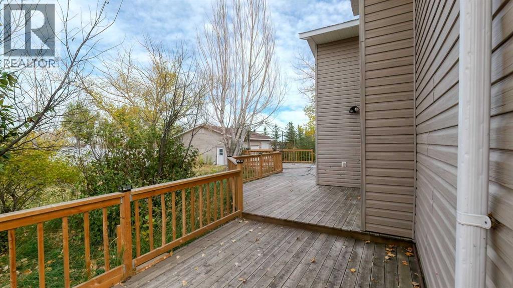 247 Shore Drive, Rural Rocky View County, Alberta  T2M 4L5 - Photo 35 - A2262909