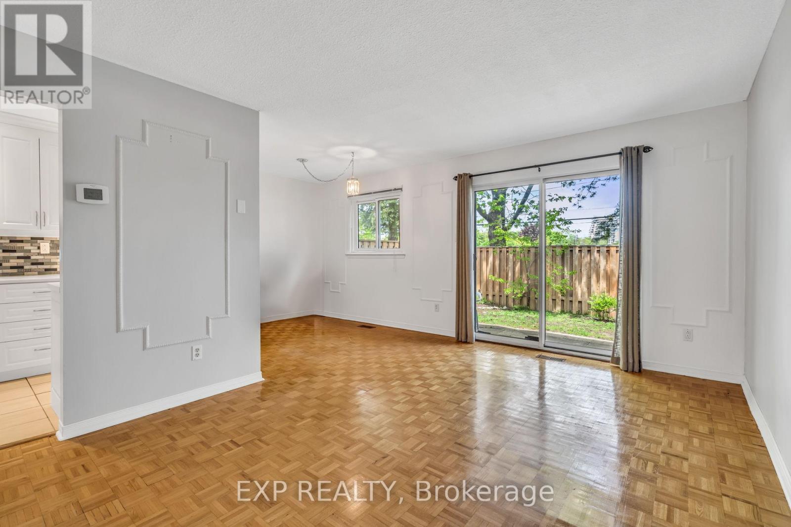 325 - 22 Niles Way, Markham, Ontario  L3T 5B8 - Photo 19 - N12644376