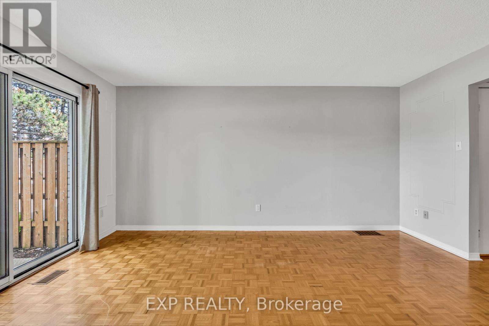 325 - 22 Niles Way, Markham, Ontario  L3T 5B8 - Photo 21 - N12644376