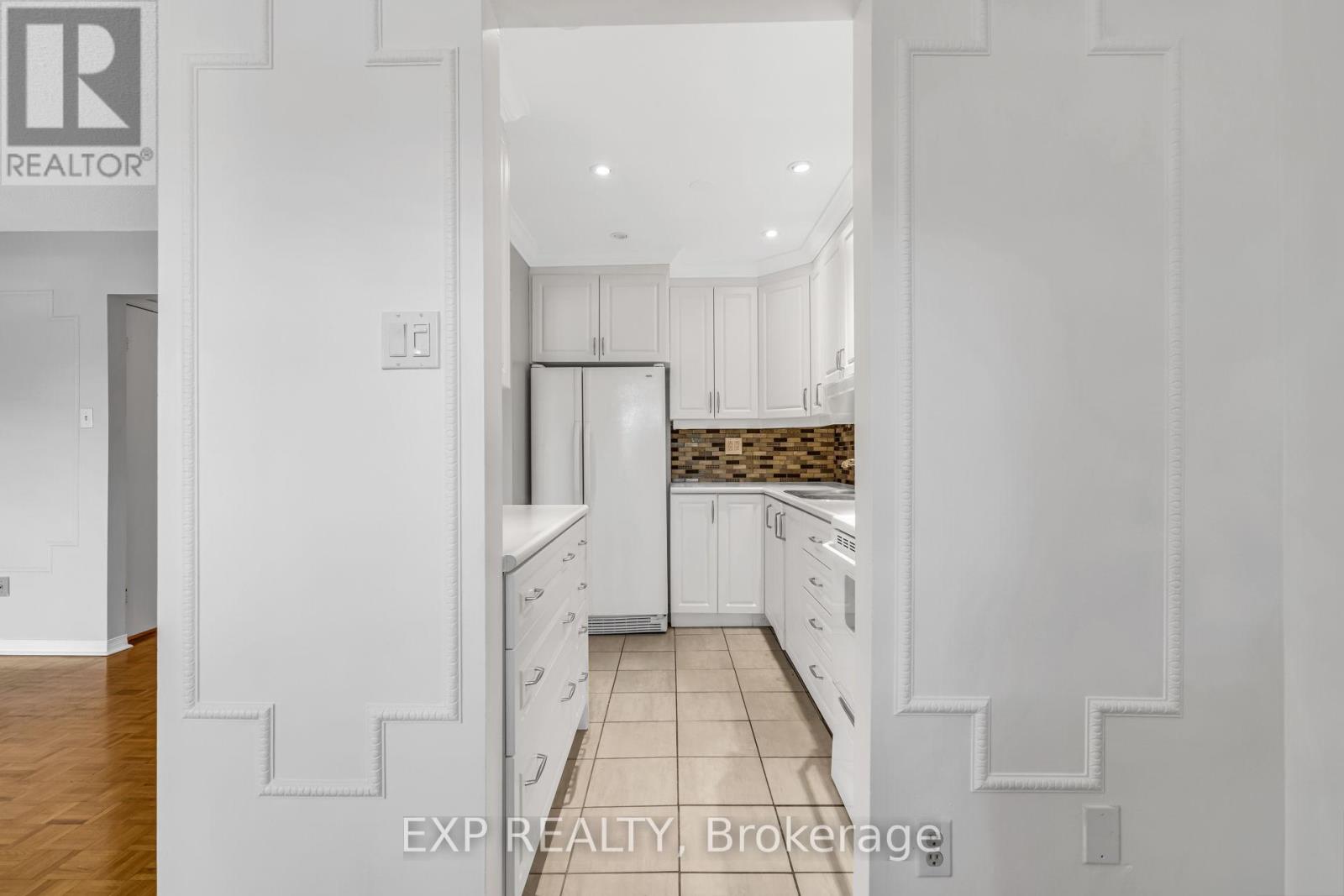 325 - 22 Niles Way, Markham, Ontario  L3T 5B8 - Photo 29 - N12644376