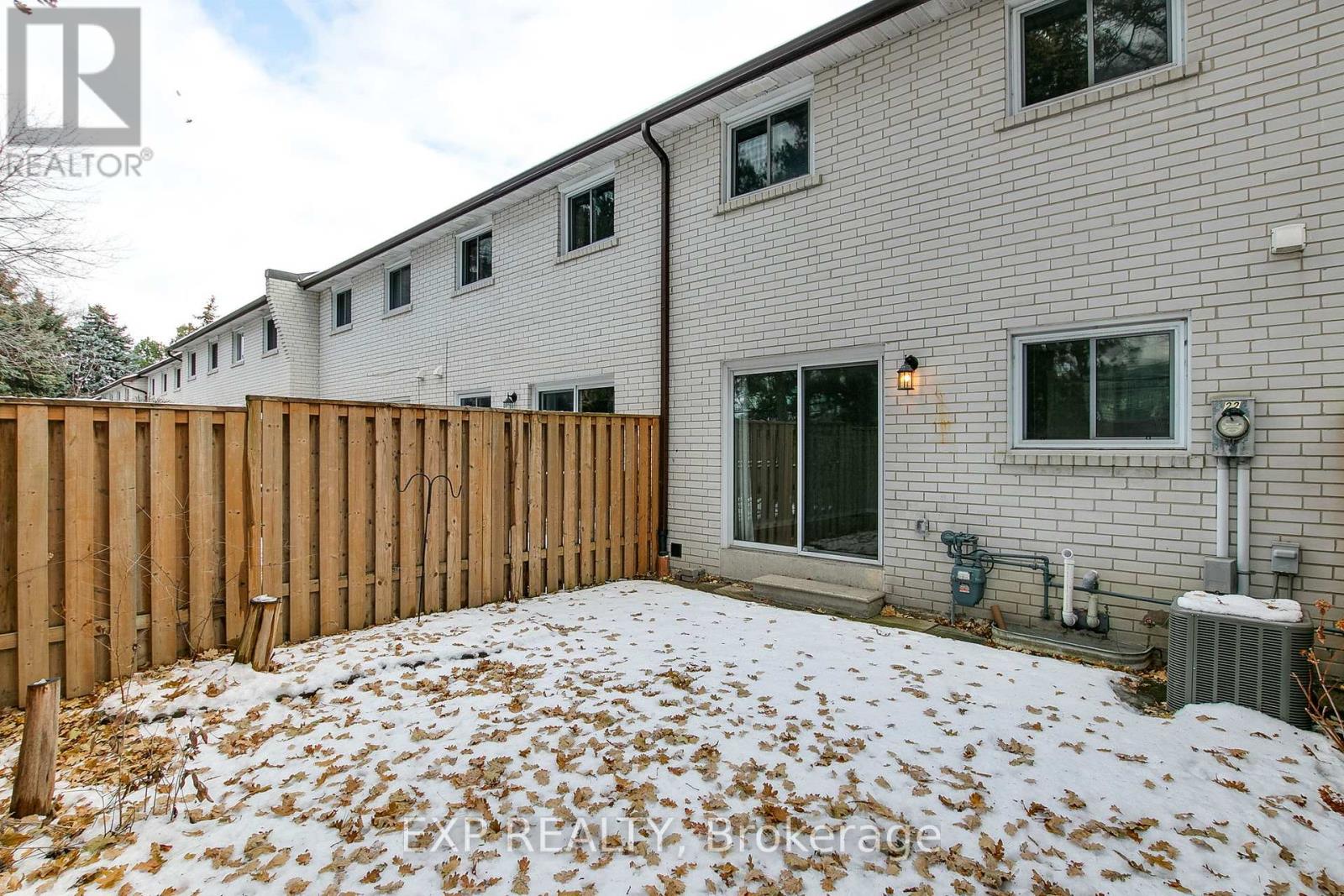 325 - 22 Niles Way, Markham, Ontario  L3T 5B8 - Photo 45 - N12644376