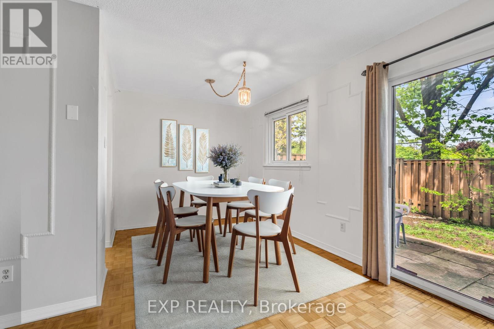 325 - 22 Niles Way, Markham, Ontario  L3T 5B8 - Photo 5 - N12644376