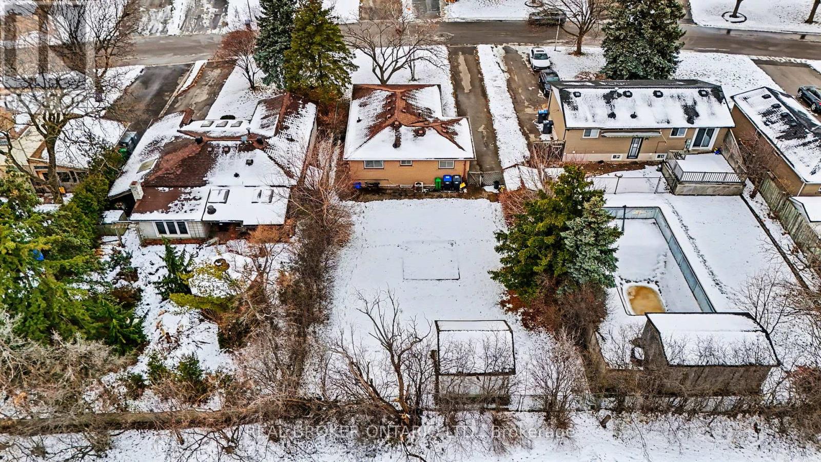 40 Flavian Crescent, Brampton, Ontario  L6T 3P4 - Photo 40 - W12644360