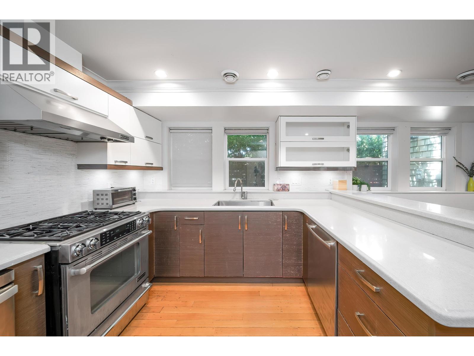 2388 Macdonald Street, Vancouver, British Columbia  V6K 3Y8 - Photo 15 - R3074618