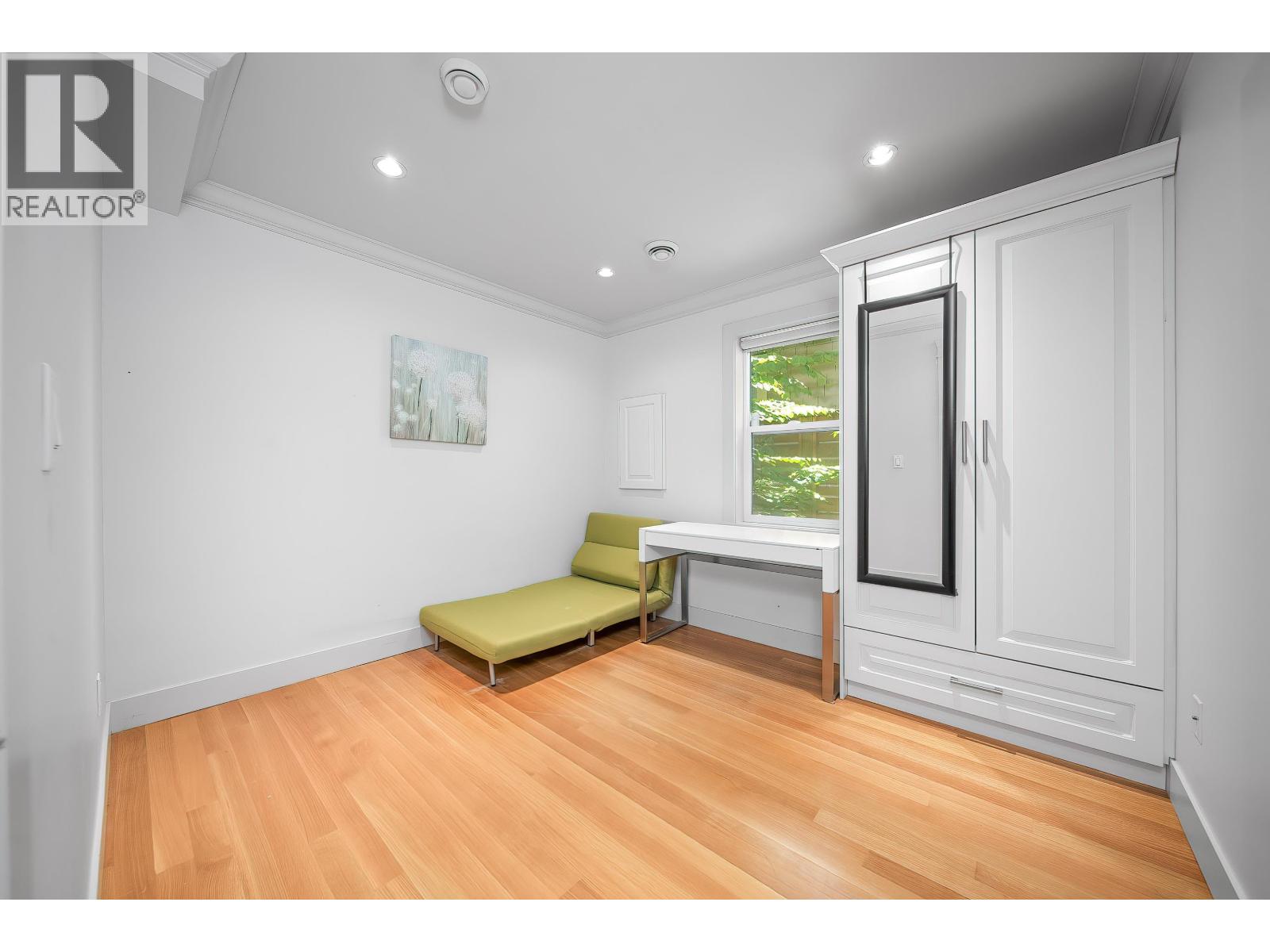 2388 Macdonald Street, Vancouver, British Columbia  V6K 3Y8 - Photo 10 - R3074618