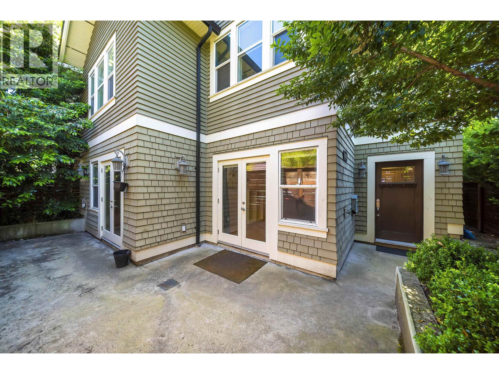 2388 MACDONALD STREET, Vancouver, British Columbia