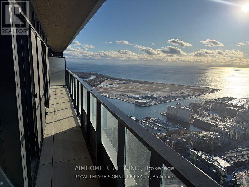 6801 - 3 Concord Cityplace Way, Toronto, Ontario  M5V 0X3 - Photo 6 - C12644374