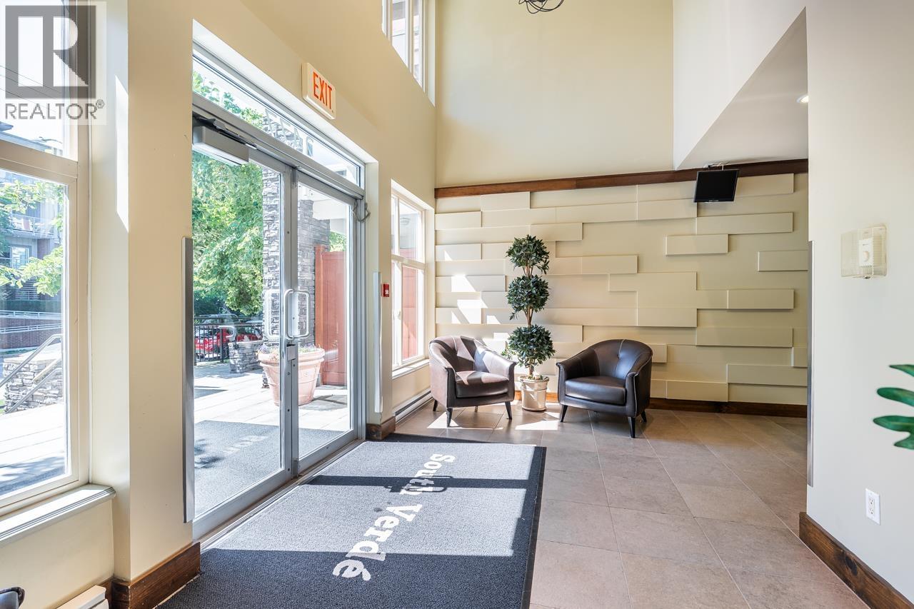 318 2477 Kelly Avenue, Port Coquitlam, British Columbia  V3C 0B3 - Photo 36 - R3074493