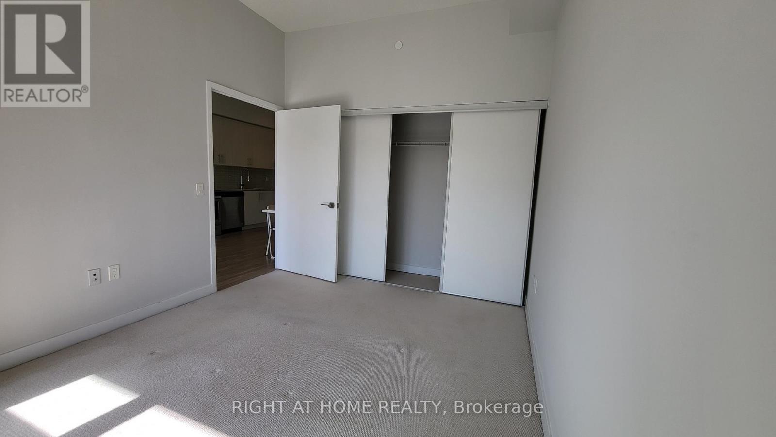 333 - 4055 Parkside Village Drive, Mississauga, Ontario  L5B 0K8 - Photo 15 - W12644388