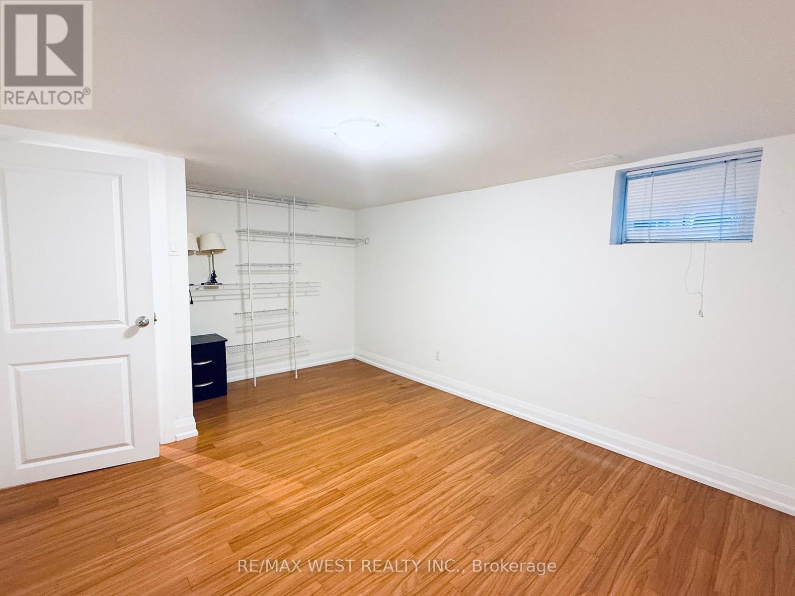 Lower - 43 Dunblaine Avenue, Toronto, Ontario  M5M 2R8 - Photo 17 - C12644394