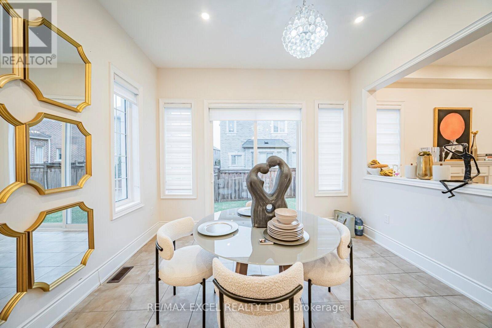 3178 Buttonbush Trail, Oakville, Ontario  L6H 0T4 - Photo 18 - W12644392