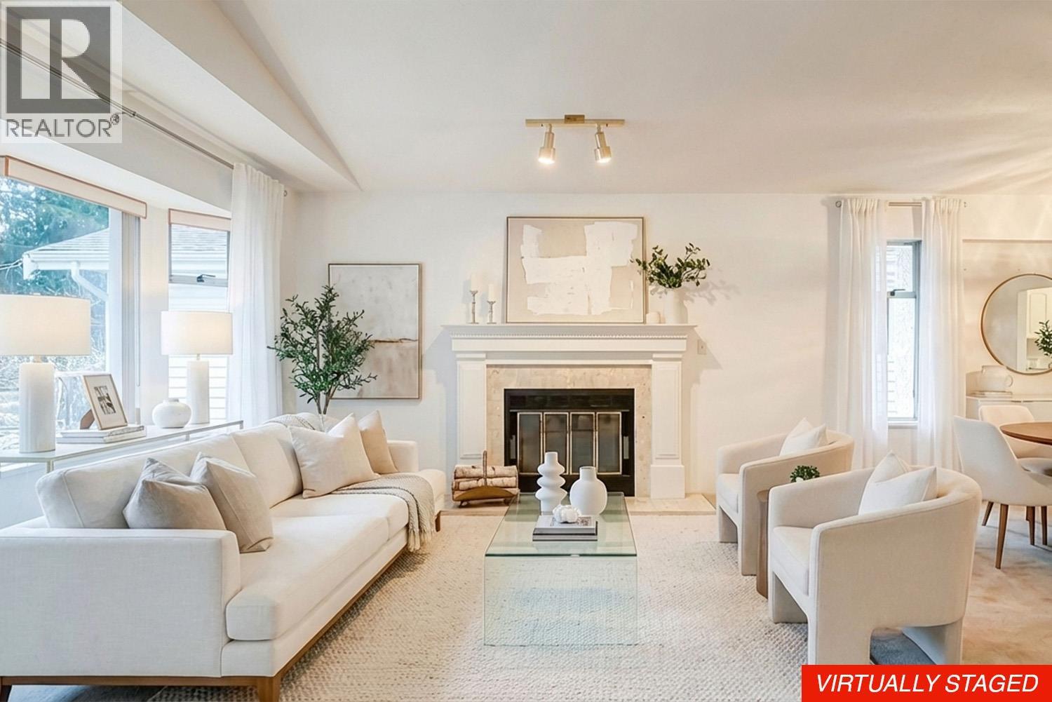 7459 Holly Street, Burnaby, British Columbia  V5E 2C3 - Photo 3 - R3073506