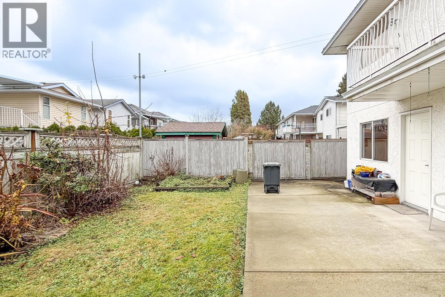 7459 Holly Street, Burnaby, British Columbia  V5E 2C3 - Photo 21 - R3073506