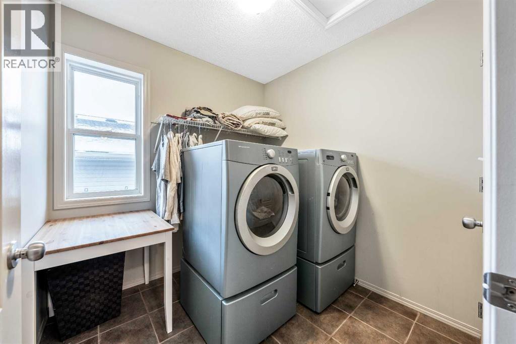 40 Mckinnon Street Nw, Langdon, Alberta  T0J 1X2 - Photo 22 - A2274948