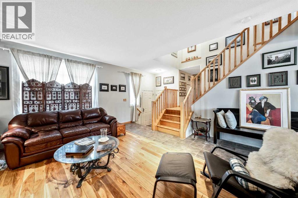 40 Mckinnon Street Nw, Langdon, Alberta  T0J 1X2 - Photo 8 - A2274948