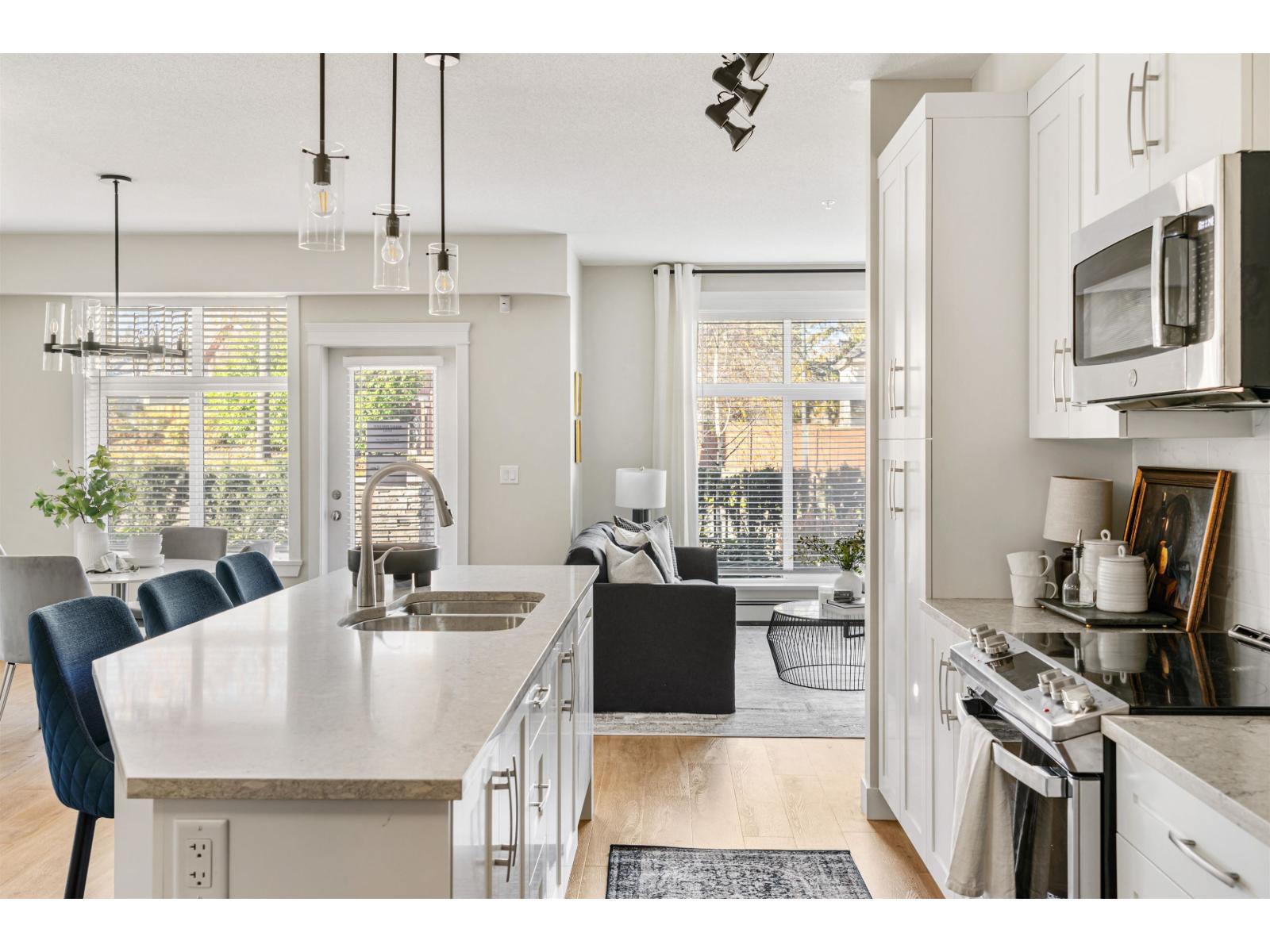 A425 8233 208b Street, Langley, British Columbia  V2Y 4M7 - Photo 5 - R3073740