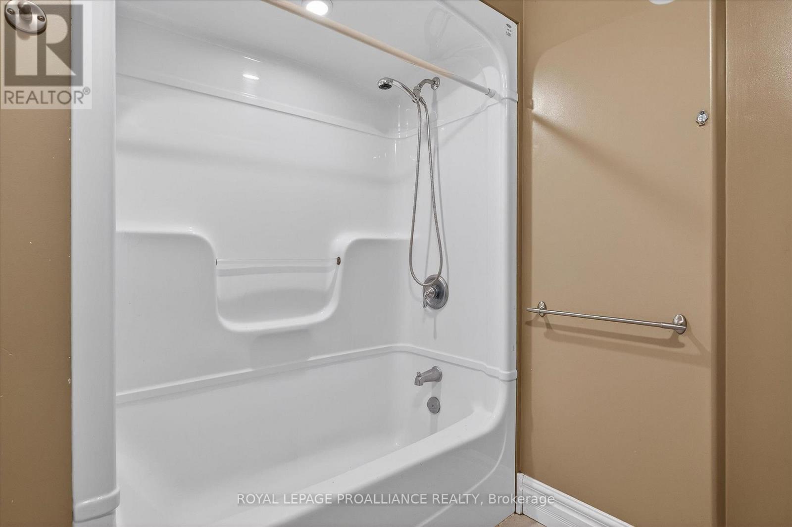 2258 County Road 45, Asphodel-Norwood, Ontario  K0L 2V0 - Photo 24 - X12642732