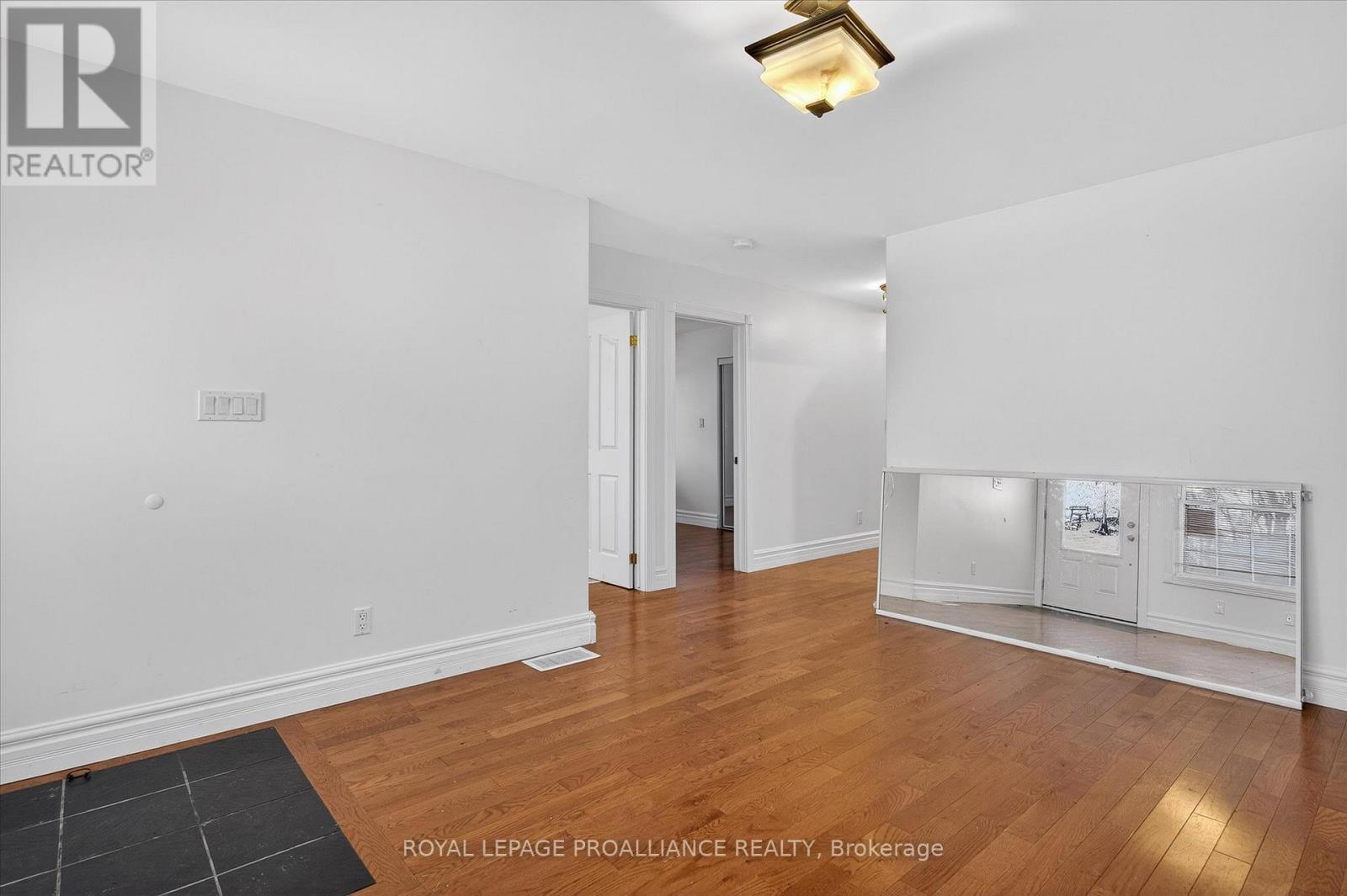 2258 County Road 45, Asphodel-Norwood, Ontario  K0L 2V0 - Photo 7 - X12642732