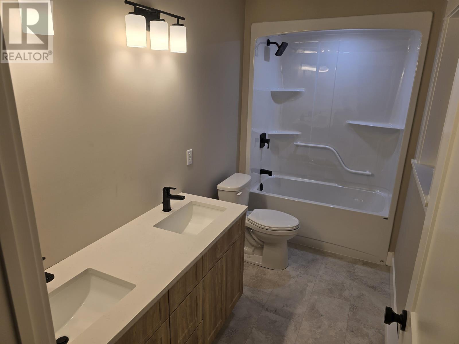 61 Essex Crescent, Charlottetown, Prince Edward Island  C1E 0G9 - Photo 15 - 202527029