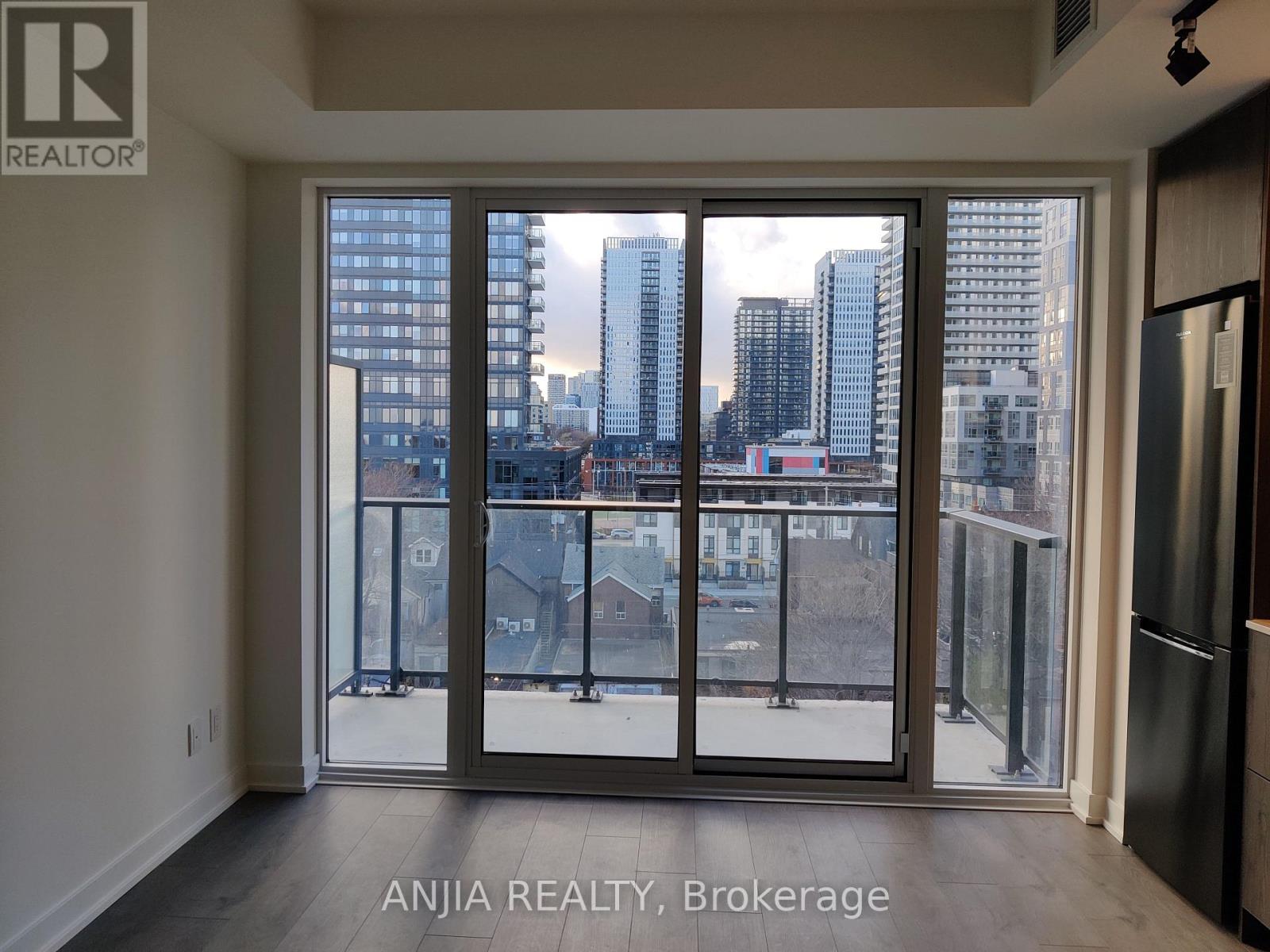 618 - 5 Defries Street, Toronto, Ontario  M5A 3R4 - Photo 6 - C12644398