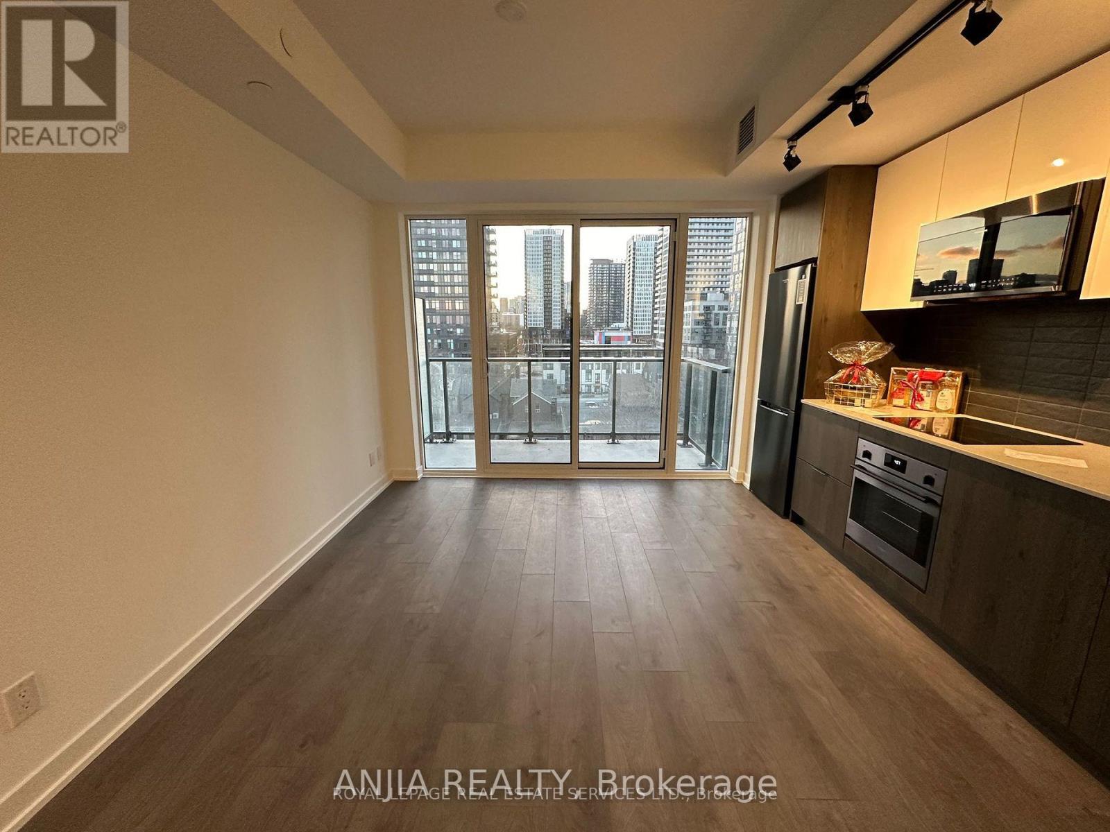 618 - 5 Defries Street, Toronto, Ontario  M5A 3R4 - Photo 5 - C12644398