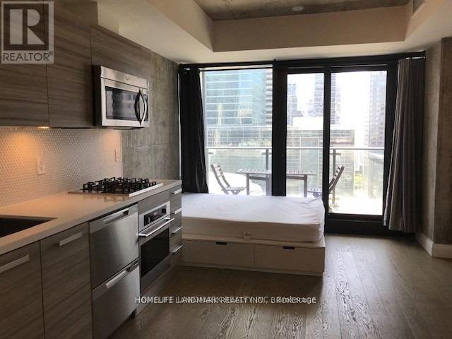 1205 - 224 King Street W, Toronto, Ontario  M5H 0A6 - Photo 3 - C12644404
