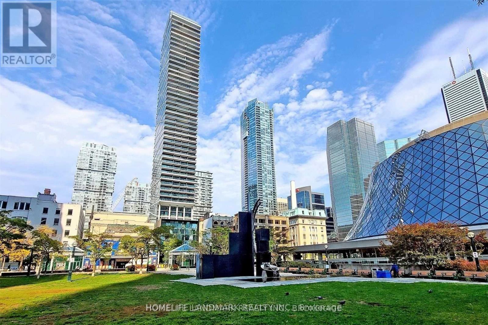 1205 - 224 King Street W, Toronto, Ontario  M5H 0A6 - Photo 9 - C12644404