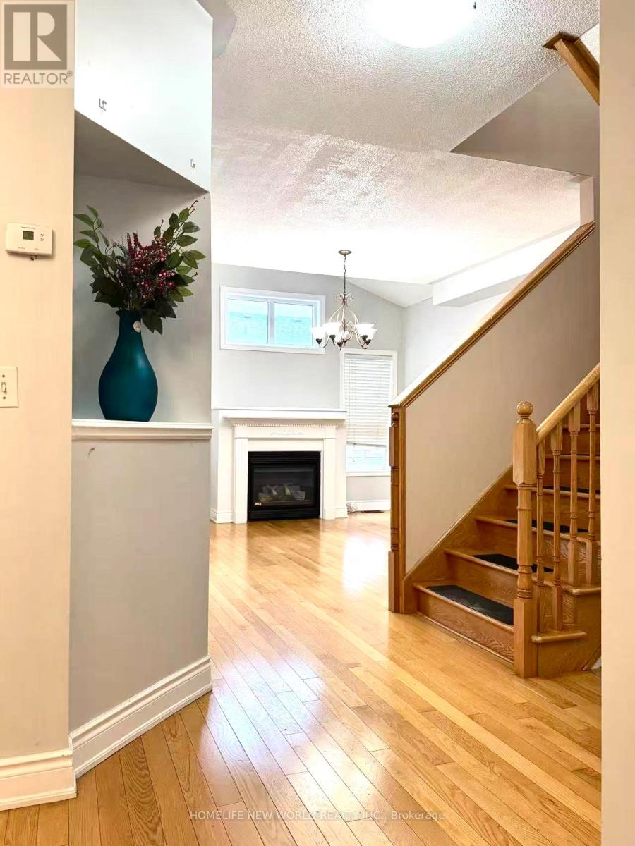 31 Moraine Drive, Vaughan, Ontario  L4H 2E3 - Photo 5 - N12420405