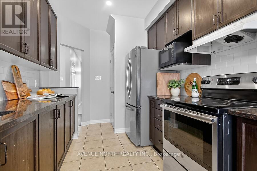 629 Sunburst Street, Ottawa, Ontario  K1T 0L1 - Photo 14 - X12522880