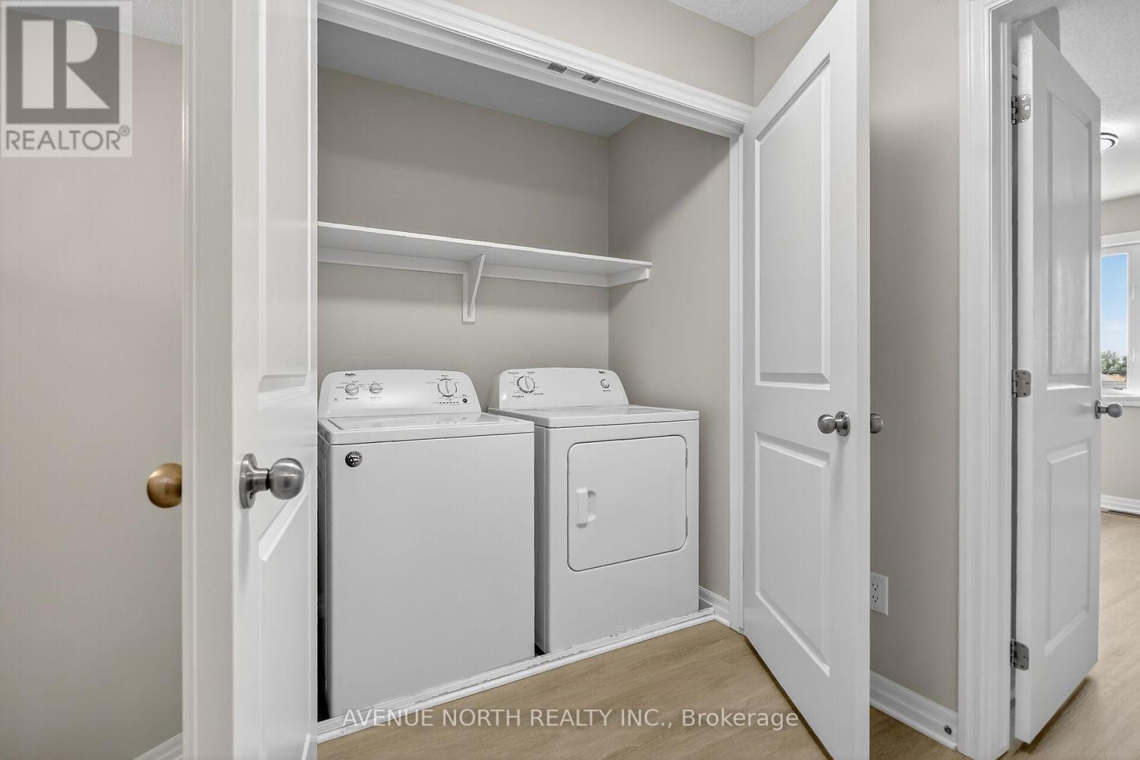 629 Sunburst Street, Ottawa, Ontario  K1T 0L1 - Photo 35 - X12522880