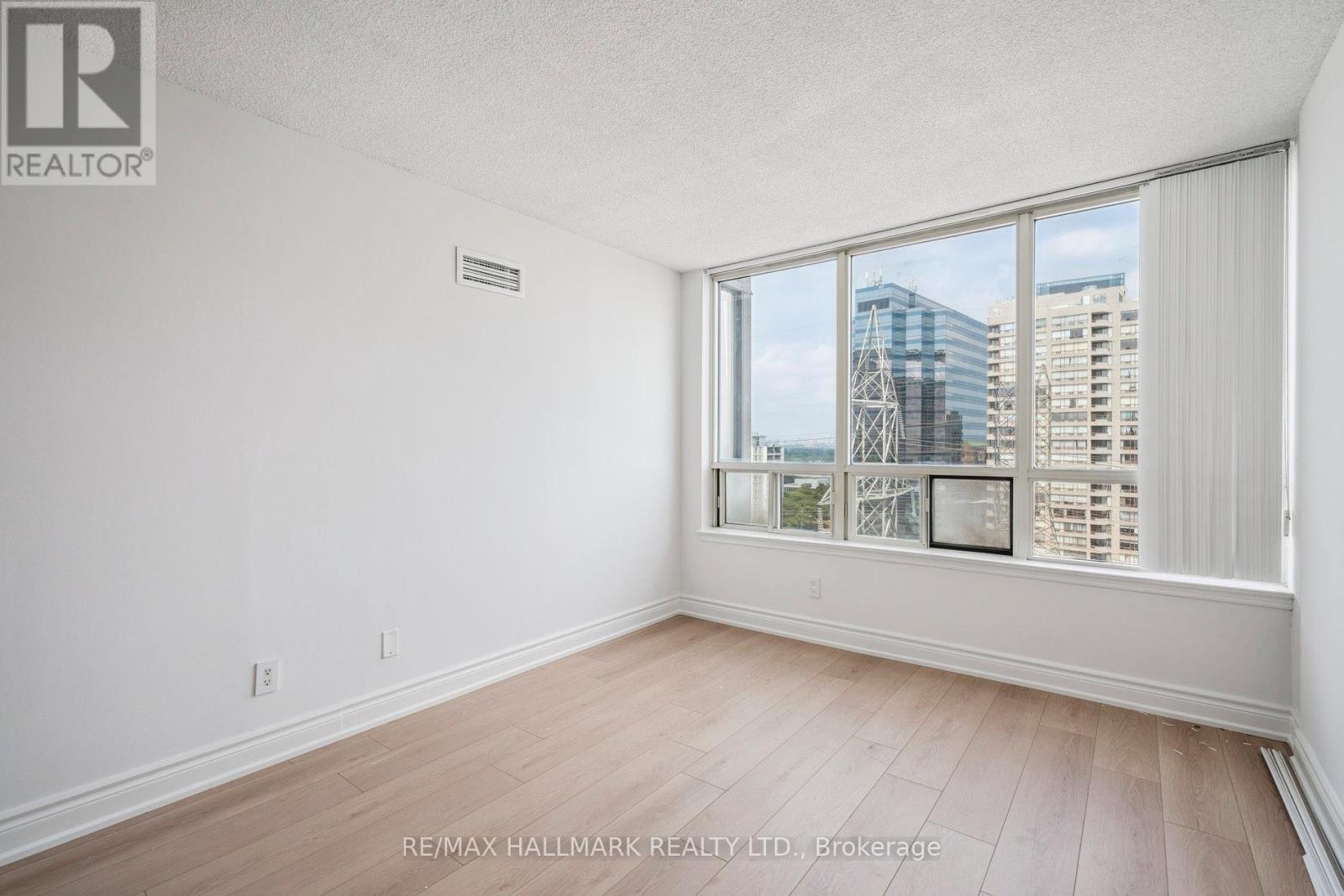 1214 - 7 Bishop Avenue, Toronto, Ontario  M2M 4J4 - Photo 17 - C12644426