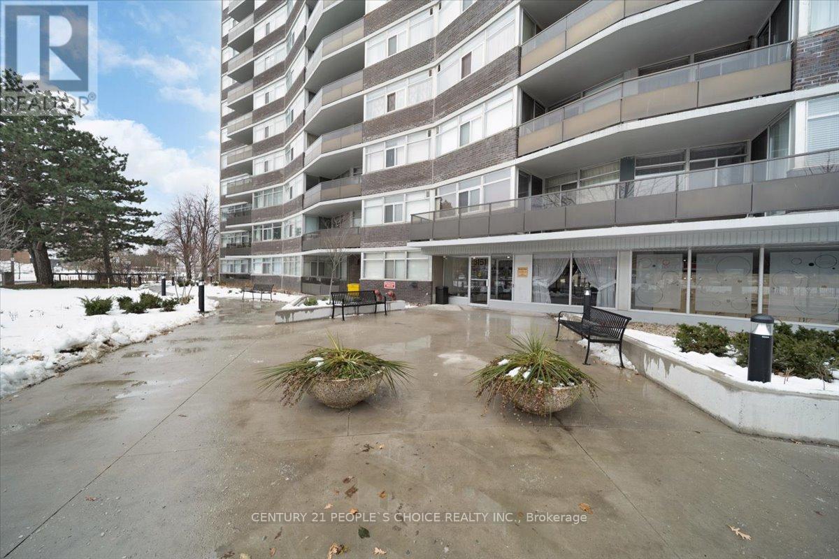 2302 - 3151 Bridletowne Circle, Toronto, Ontario  M1W 2T1 - Photo 2 - E12644428