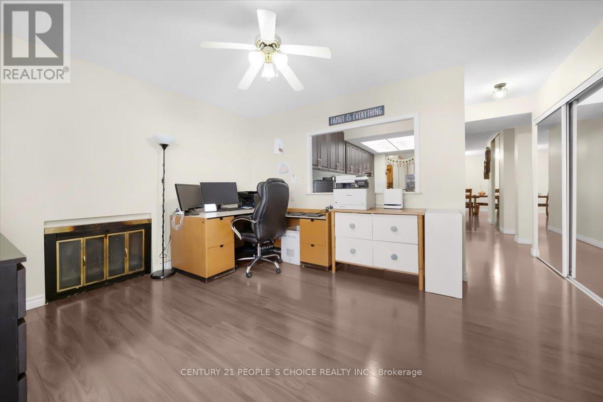 2302 - 3151 Bridletowne Circle, Toronto, Ontario  M1W 2T1 - Photo 21 - E12644428