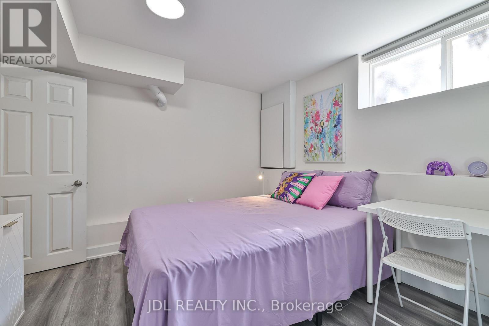 1 - 5 Sorauren Avenue, Toronto, Ontario  M6R 2C6 - Photo 13 - W12644408